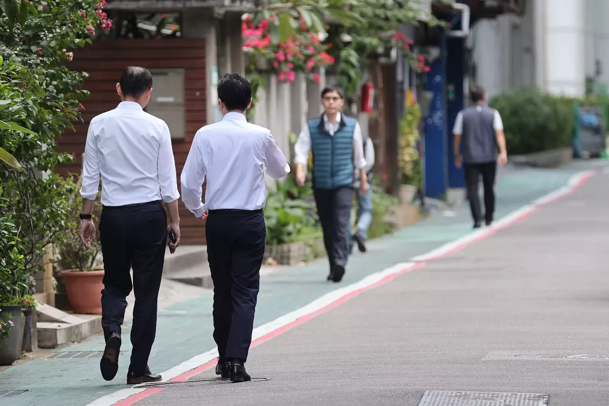 93％上班族想跳槽創5年新高 薪水少是主因