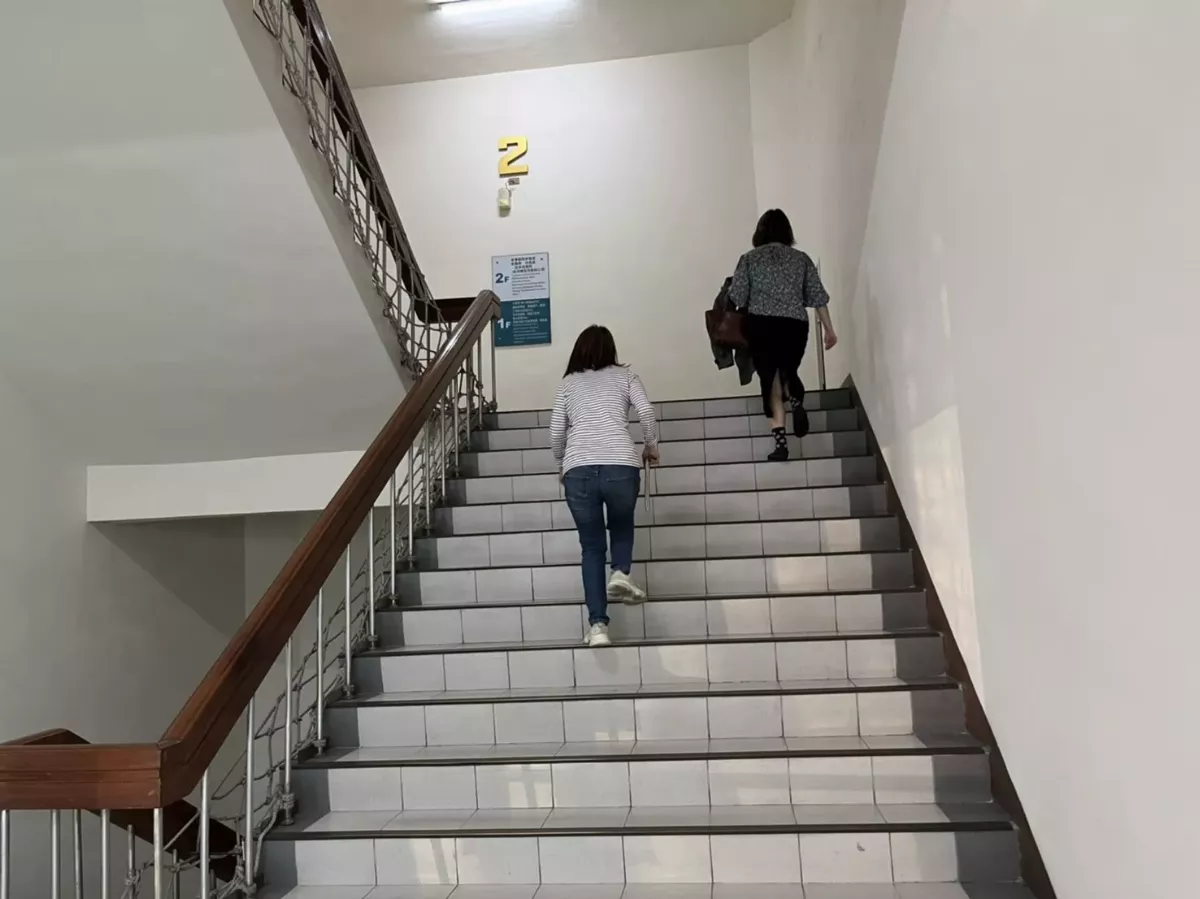 上班族久坐活動不足 國健署提供3招改善