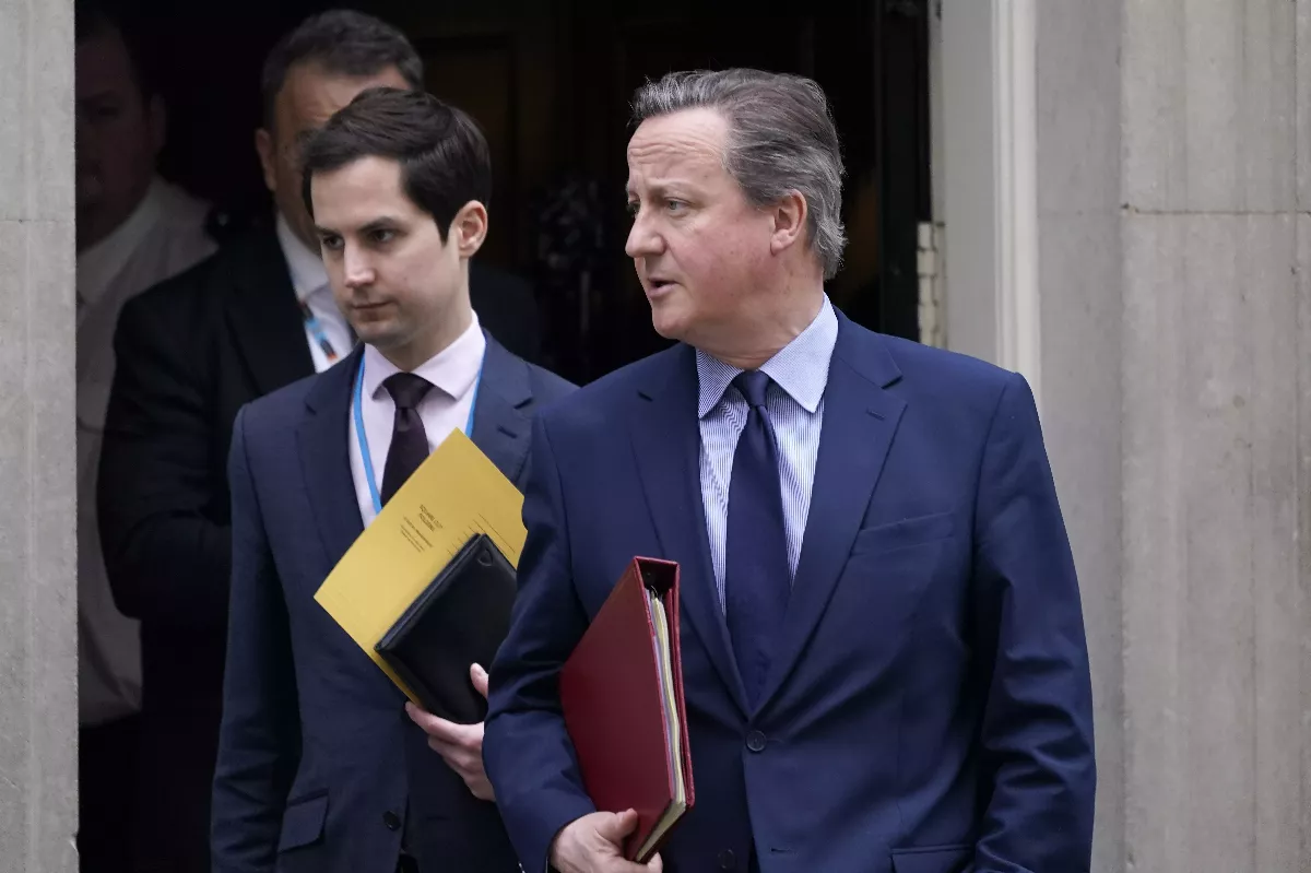 英外相卡麥隆赴泰訪問 簽署戰略夥伴路徑圖