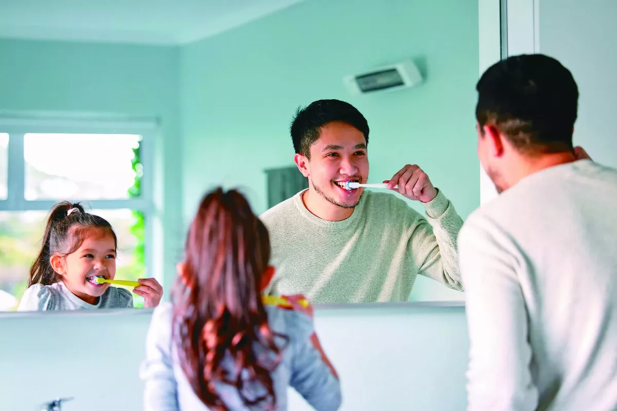 刷牙要震動別拉動  力道放輕護琺瑯質