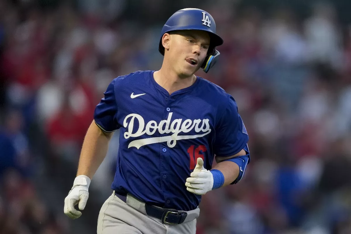 MLB／道奇端10年長約 綁明星鐵捕史密斯