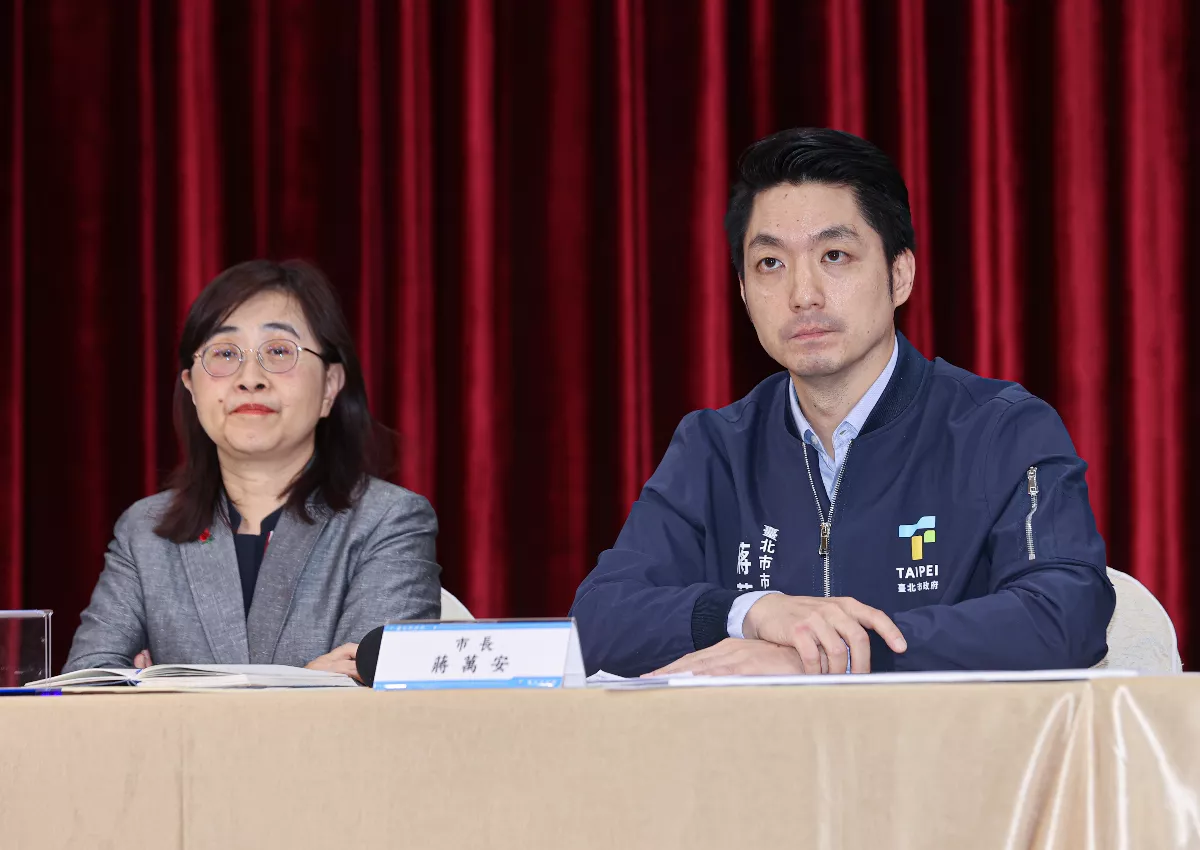 食安問題各界關注 北市衛生局稽查餐廳店家採集檢體
