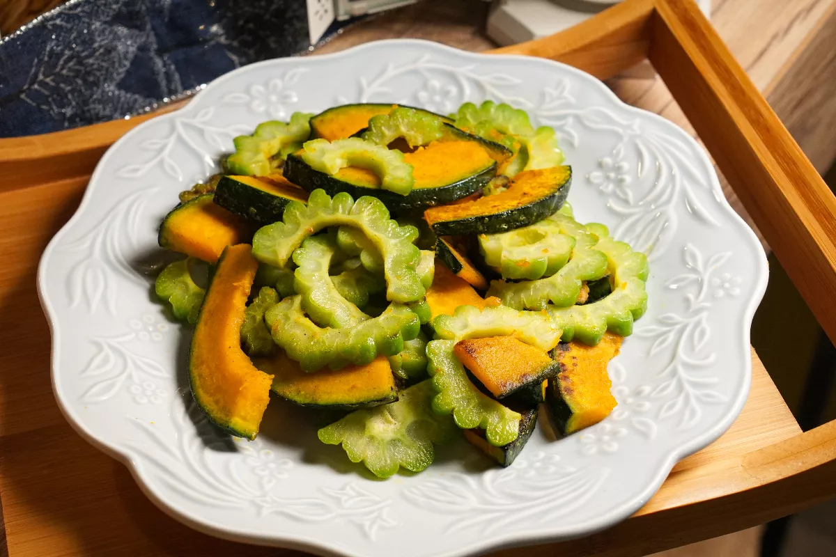 【禪居食堂】甜苦結合好滋味 南瓜炒苦瓜