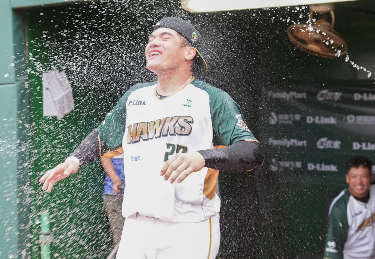 中職／連2戰當功臣 張肇元敲雄鷹首發再見安