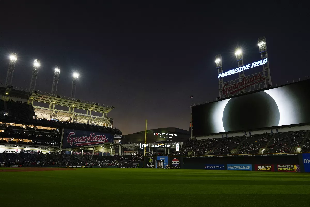MLB／日全蝕打比賽 守護者寫下空前歷史