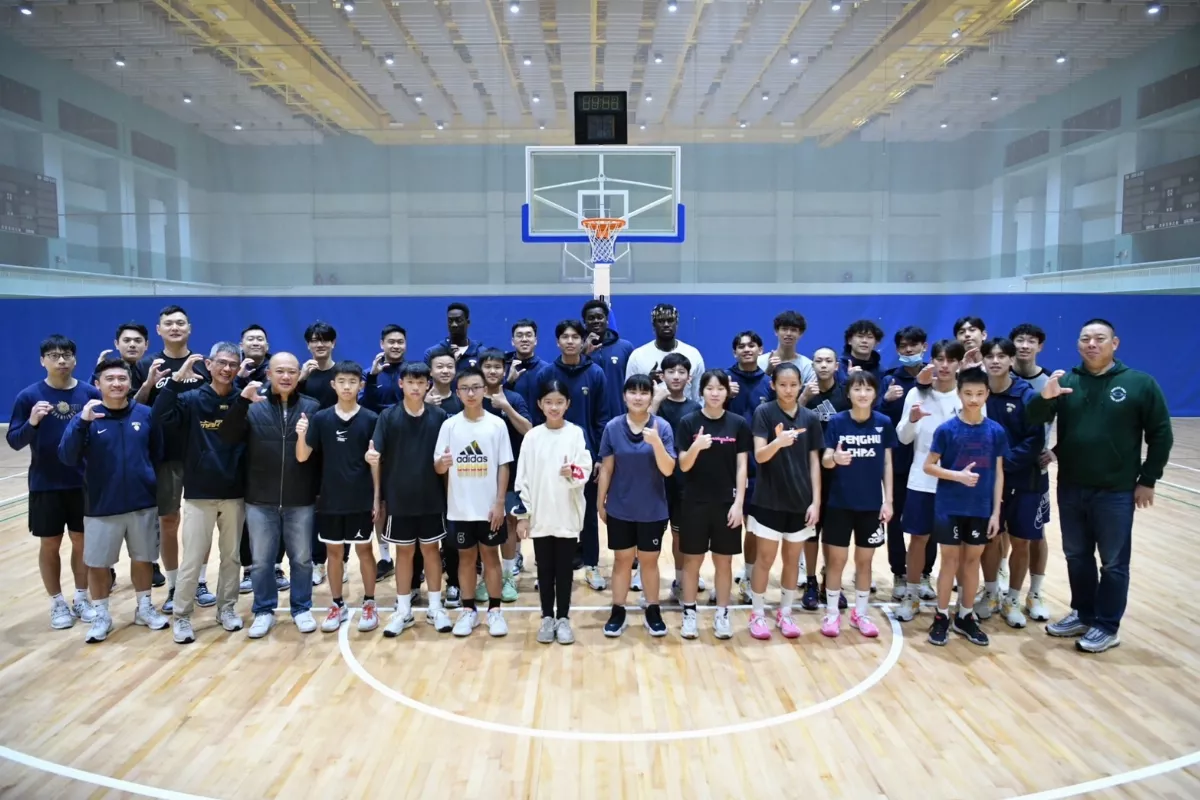 籃球／UBA拿完4連霸 政大球員改當助教做公益