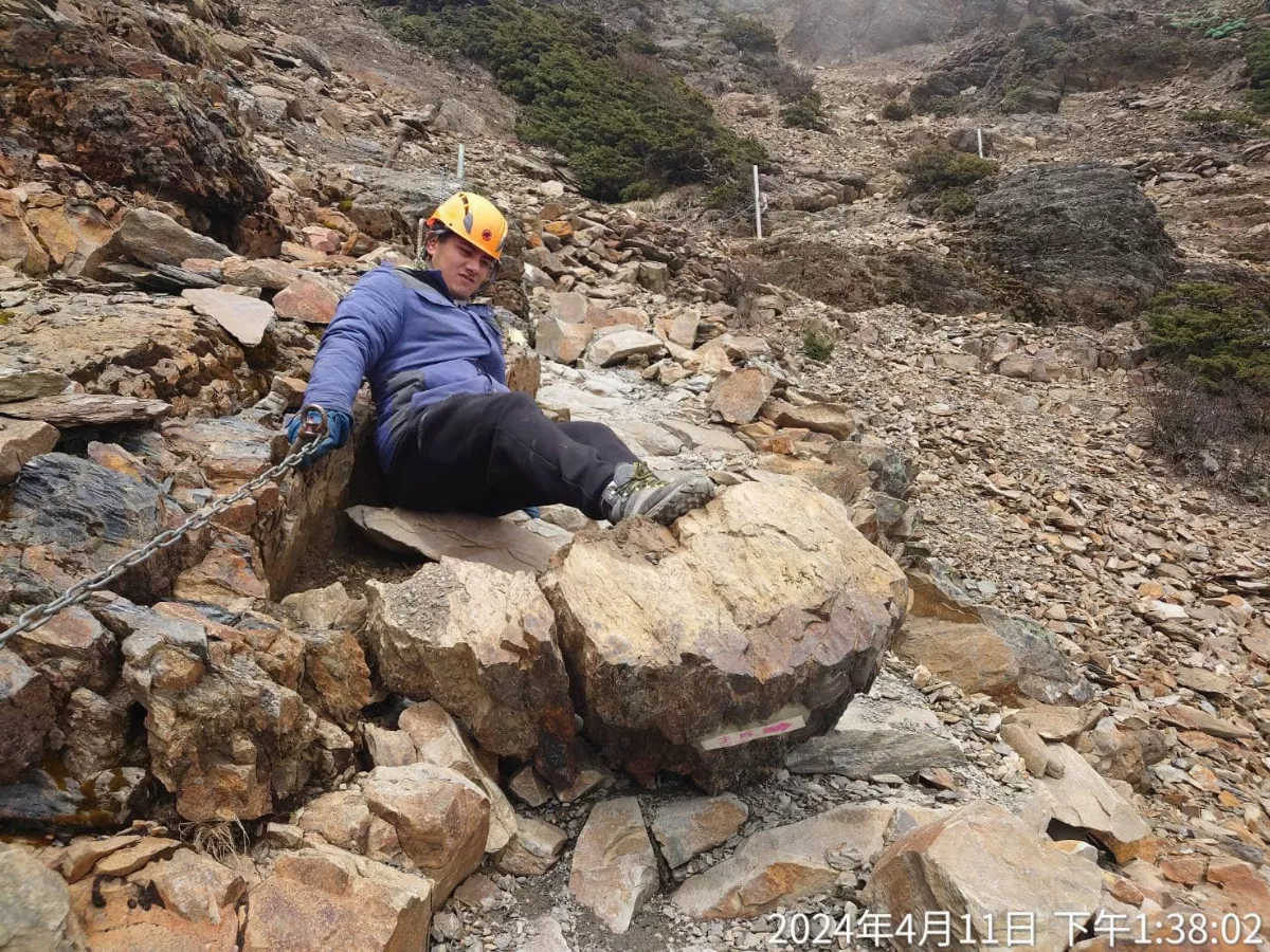 花蓮地震玉山主峰步道受損 玉管處派人修復