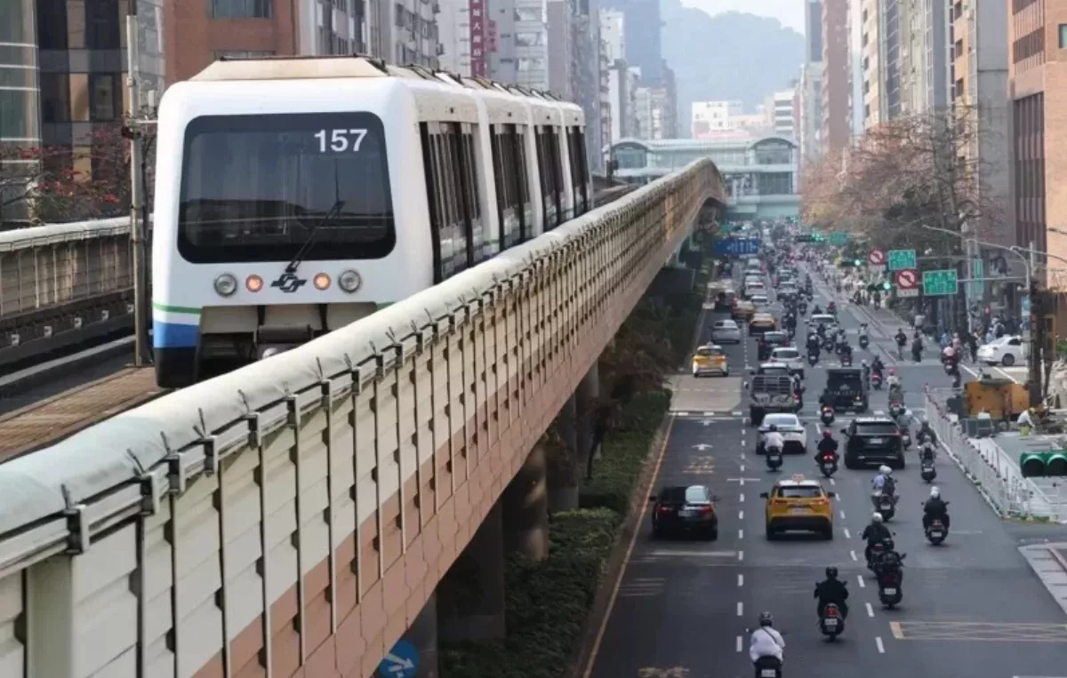 北捷文湖線晚間尖峰故障 1列車異常「無預警停駛」