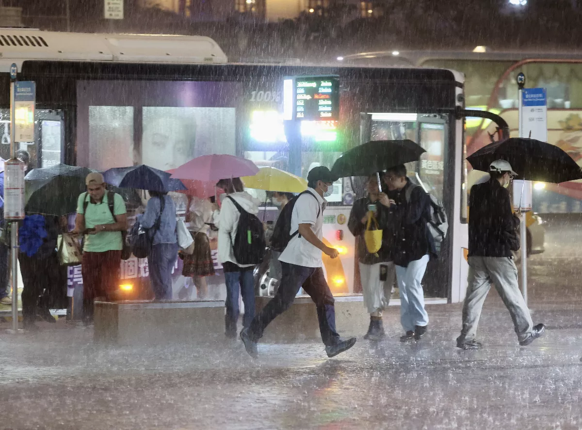 兩波鋒面報到 北市慎防強降雨