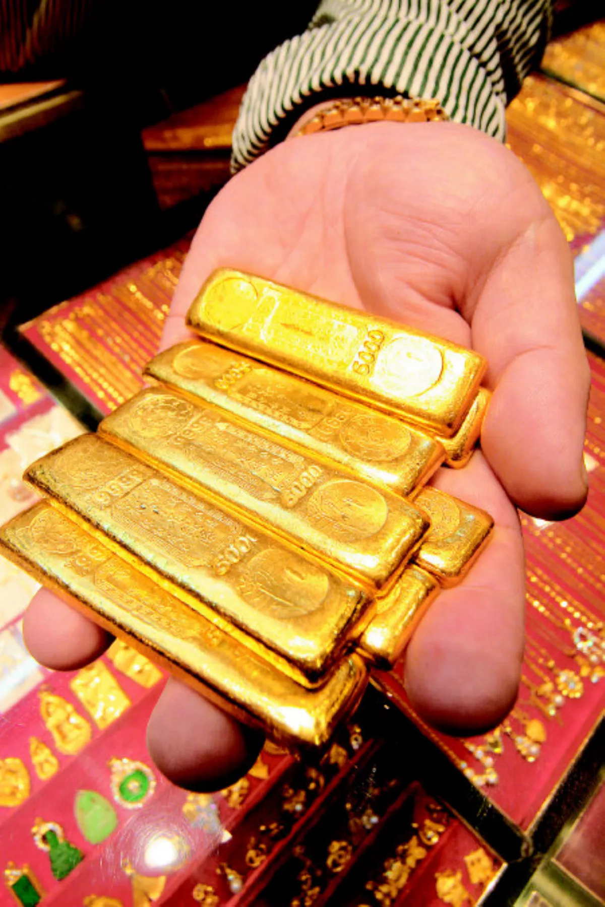 黃金價格創歷史新高 避險買盤湧入金市