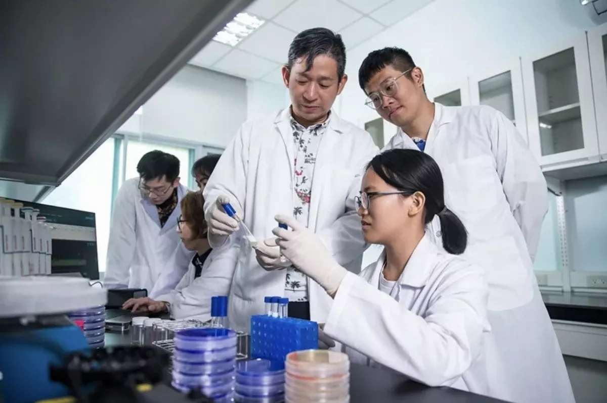 海洋大學發現新細菌株 可分解塑膠去除柴油