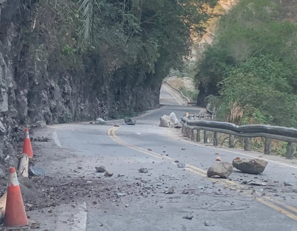 中橫公路多處坍方 天祥至太魯閣中午前暫停放行
