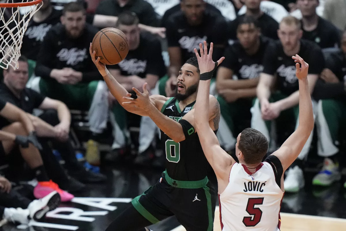 NBA／第二節進攻大進補 綠衫軍大勝熱火20分