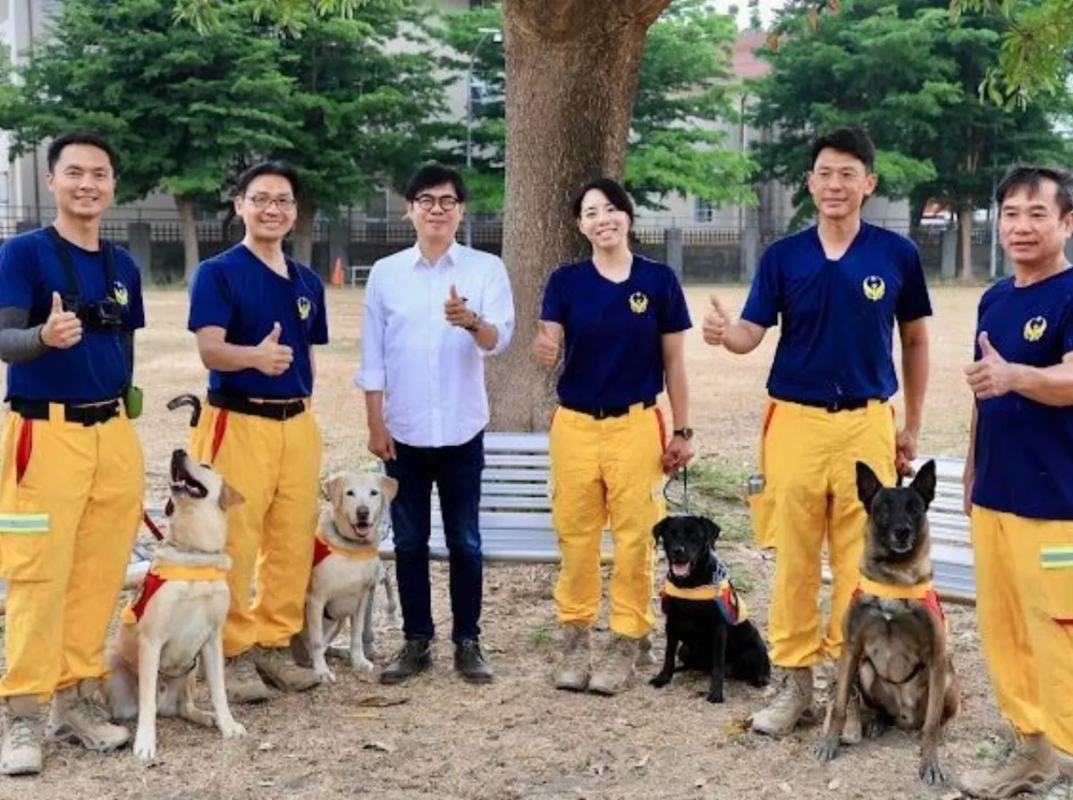國際搜救犬日　高雄市嘉許搜救犬及團隊英勇