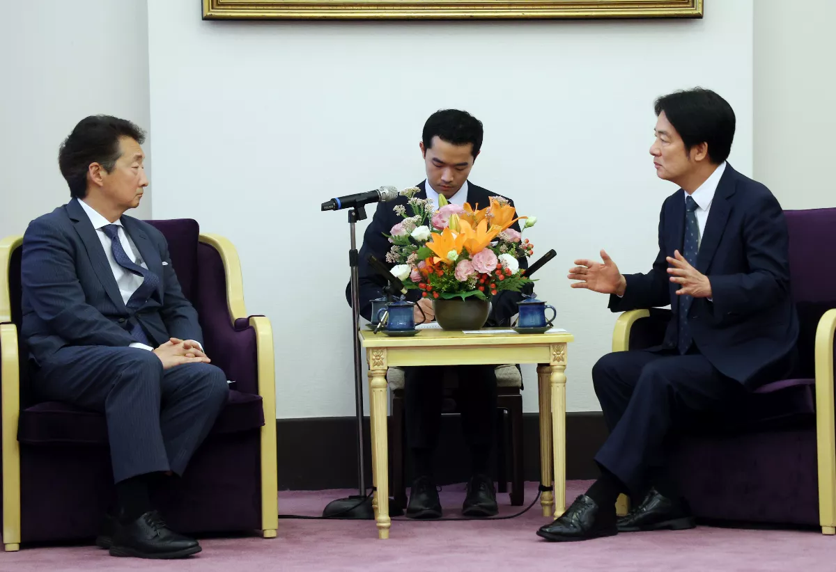 社論--讓兩岸關係邁入新局