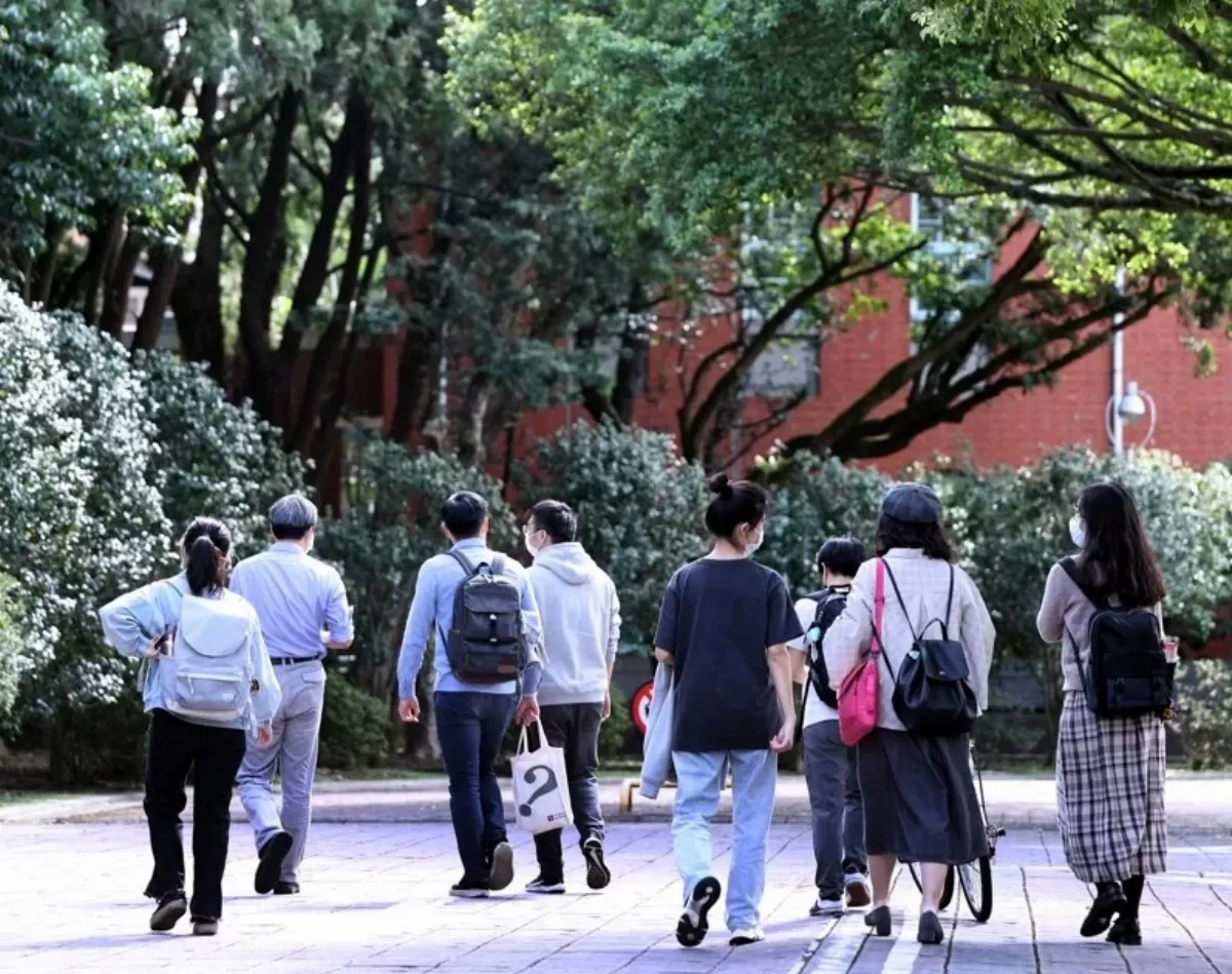 勞動部調查：職場新鮮人平均薪資3.5萬元 年增2.9%