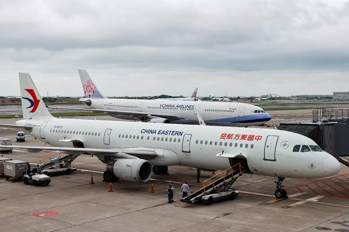 社論--兩岸和平之道  全面恢復交流