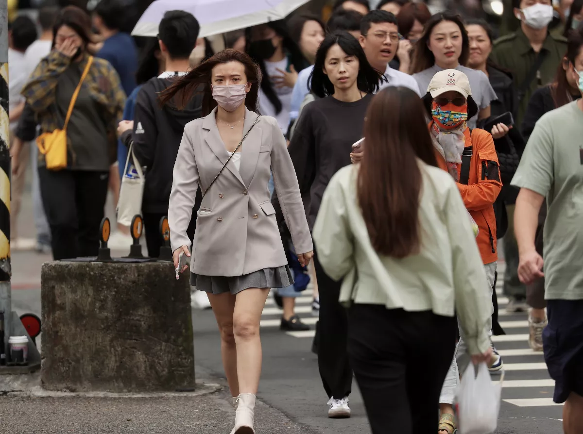 天氣不穩定周日雨區擴大 下周北部連3天跌回20度