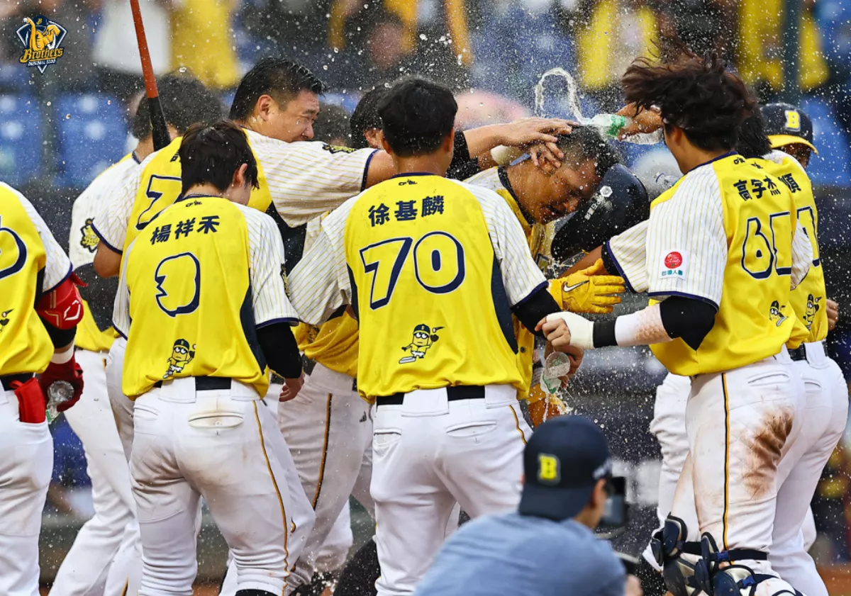 中職／這次不賣肉 陳俊秀扛再見轟追平大師兄