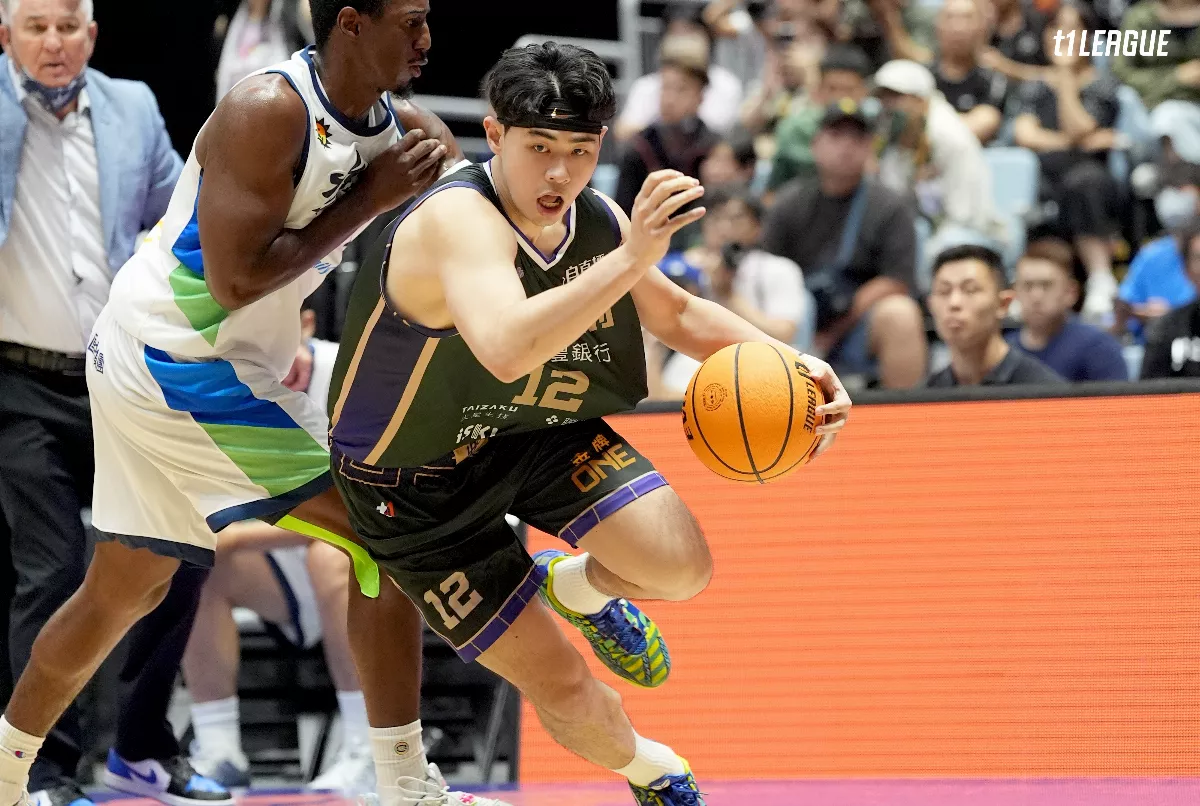 T1／林信寬、胡瓏貿互飆外線 雲豹再勝聽牌