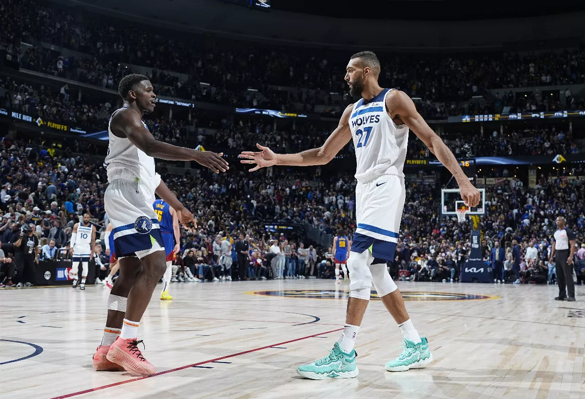 NBA／4奪最佳防守球員 戈貝爾平紀錄