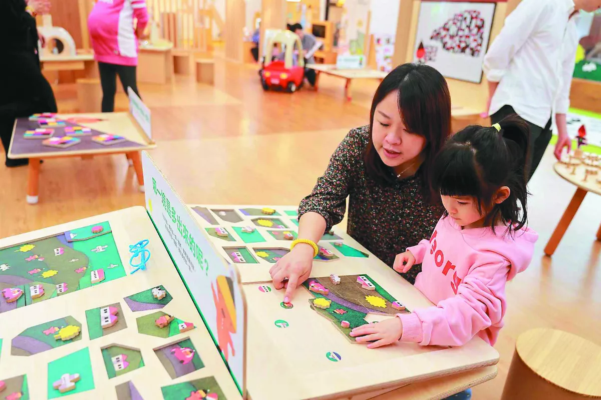 促進語言發展 幼兒1歲前  74%父母會親子共讀