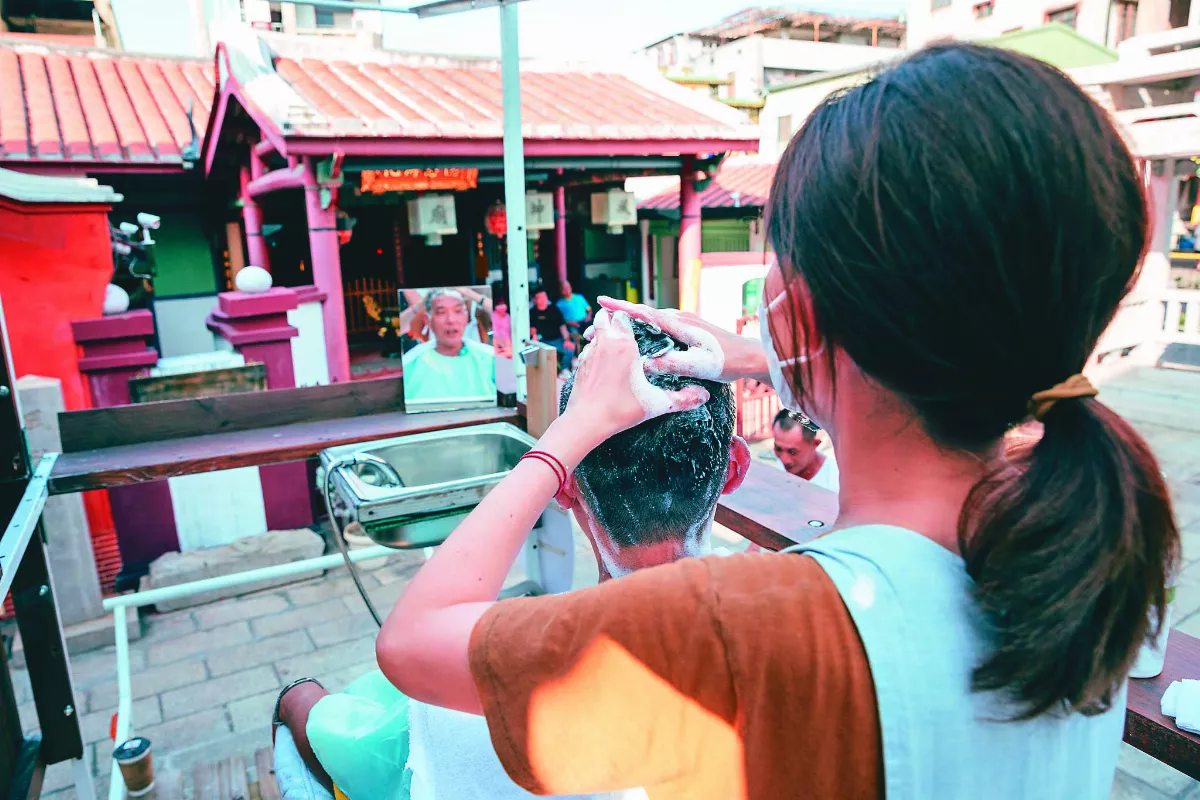 曾敬淳 時光引路人另類遊台南