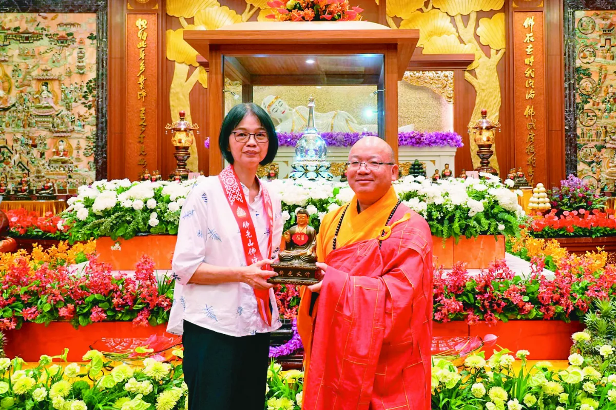 佛光大佛分香我家 慶佛誕緬佛恩