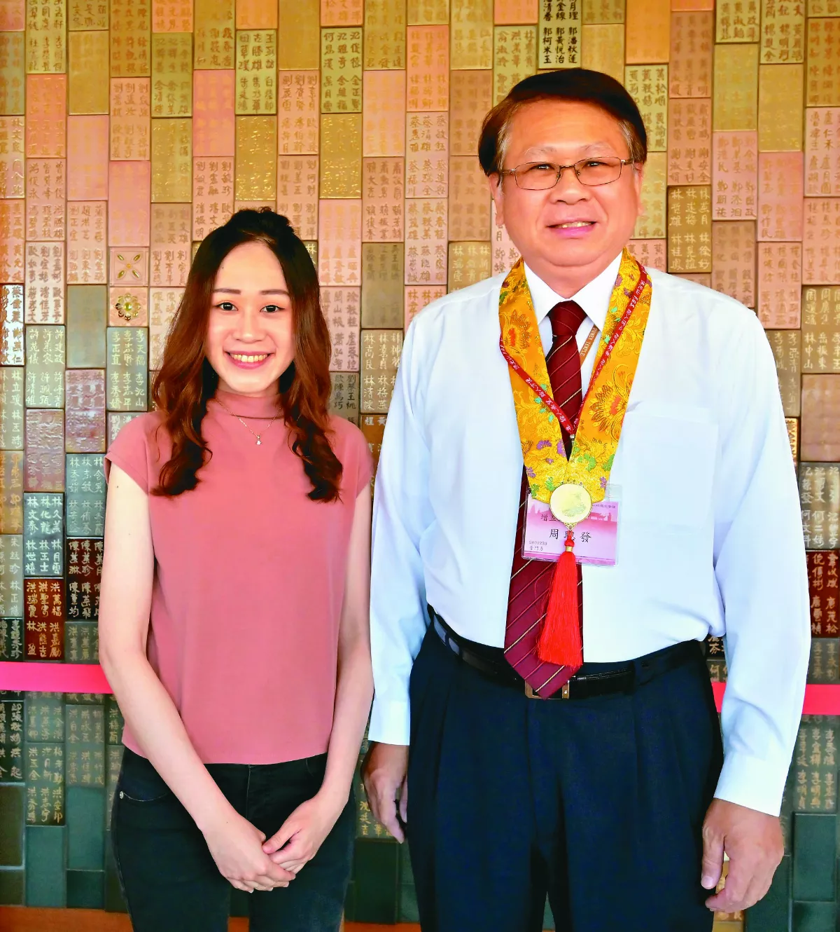 灌溉幼苗 周聰發度孩子學佛