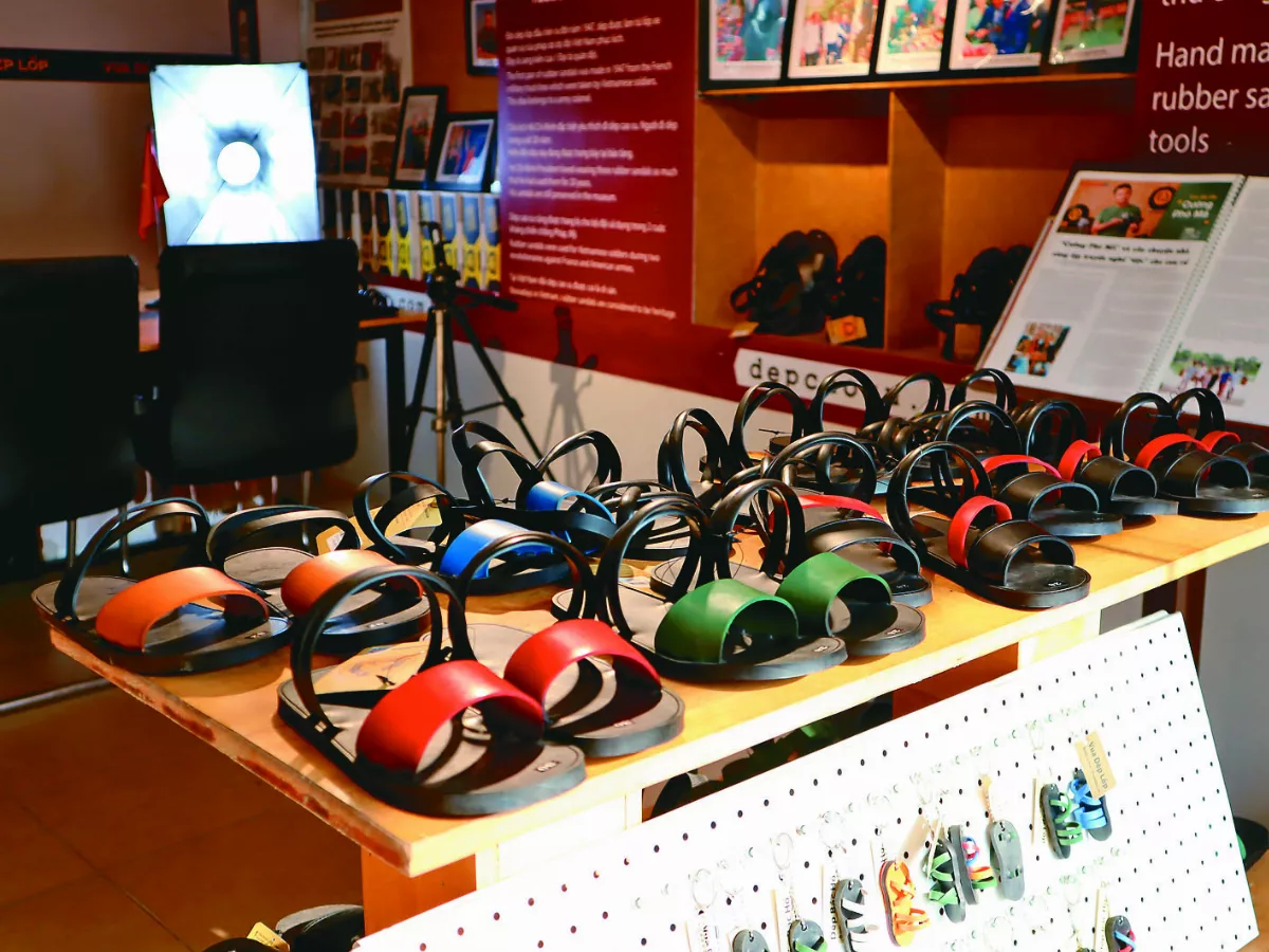 老鞋新包裝 越南輪胎涼鞋熱銷60國