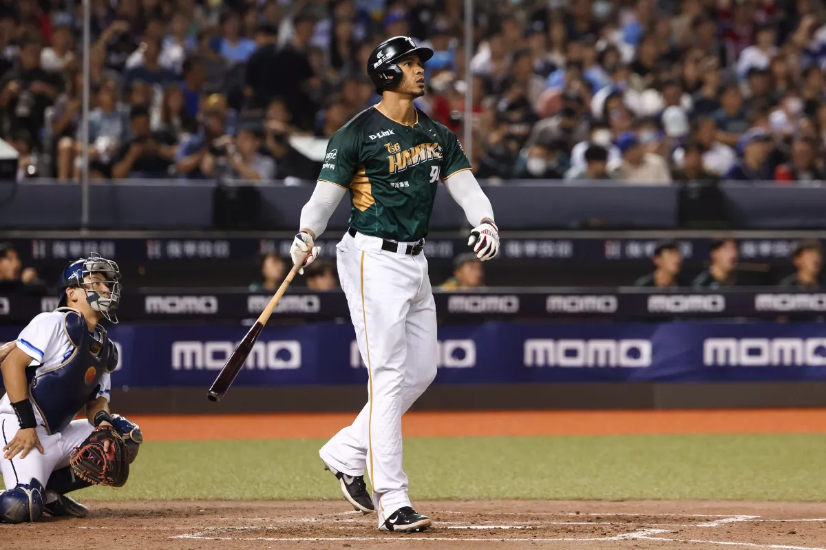 中職／洪總口中打敗悍將關鍵 魔鷹神偷搶壘