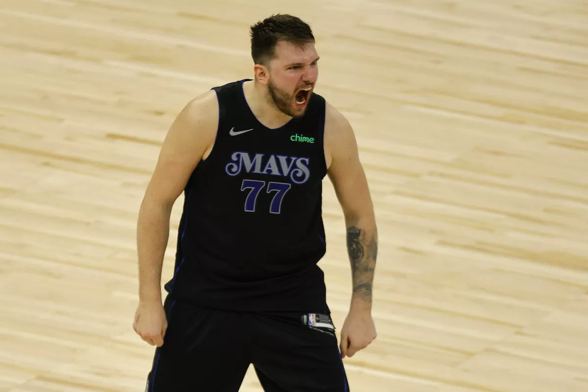 NBA／戈貝爾面前投進致勝3分 唐西奇領獨行俠連勝