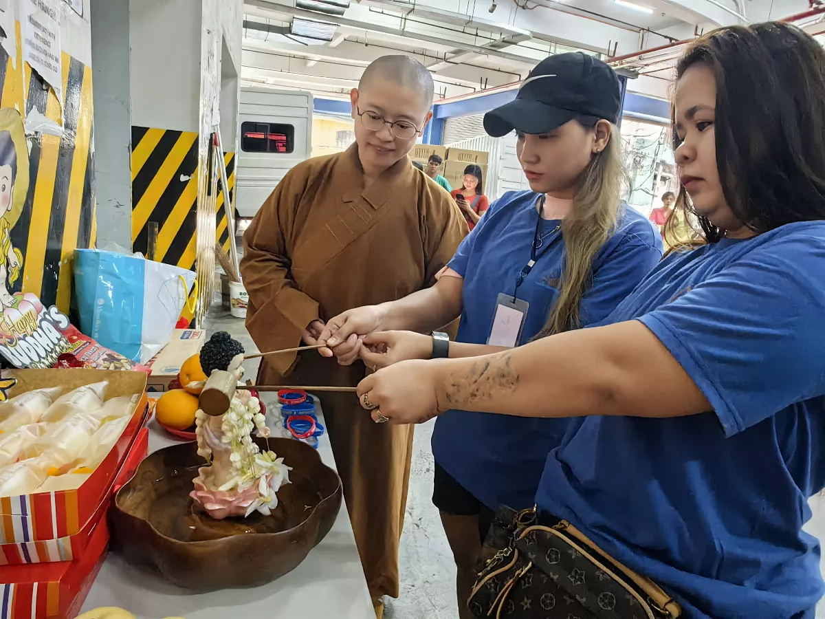 Manila Binondo Sun Tower Warehouse Buddha Bathing Ceremony Blessed by Fo Guang Shan