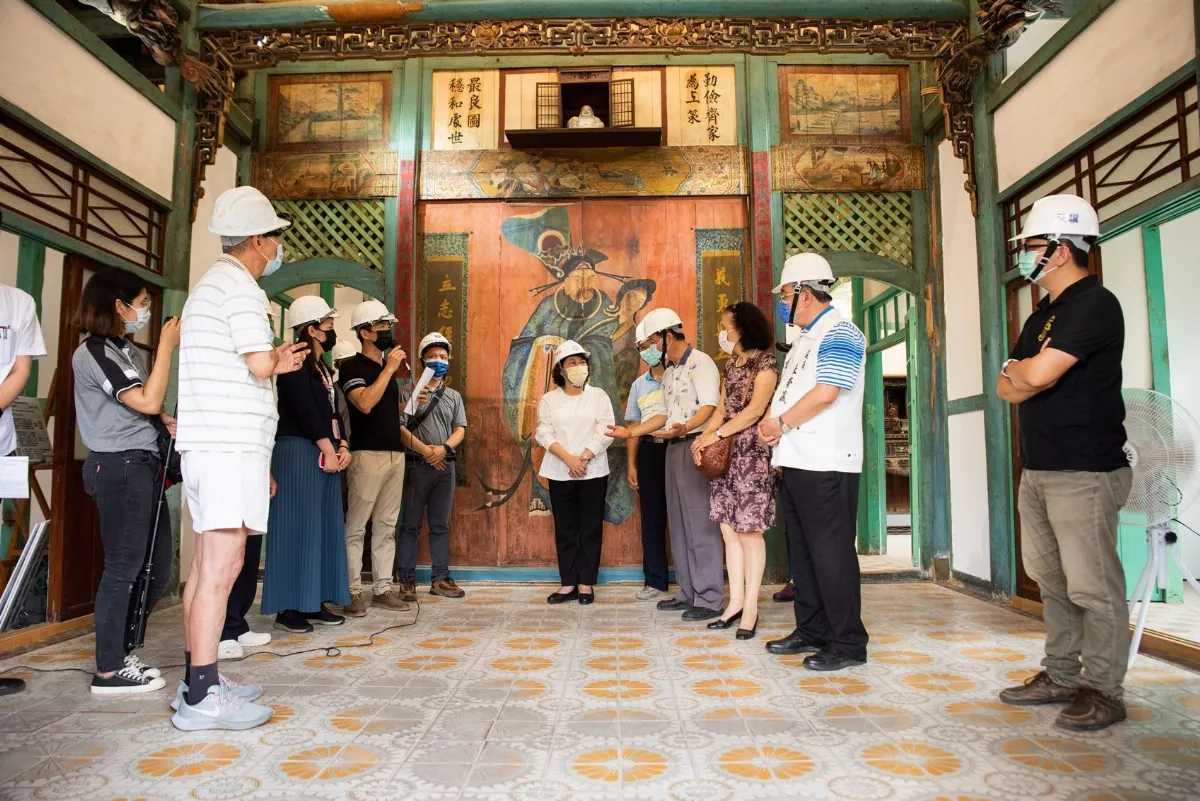 歷史建築再發光  嘉義城隍廟戲台修復轉型藝文場域