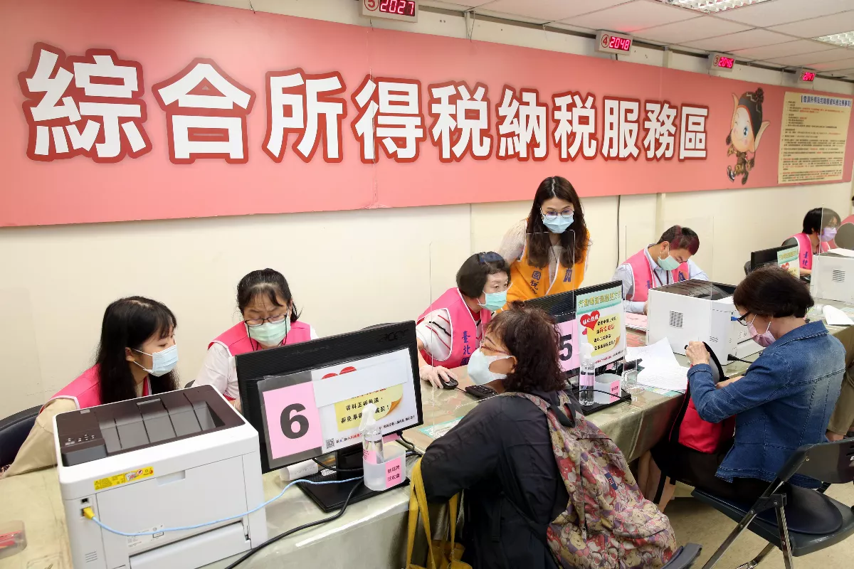 綜所稅申報將截止 國稅局加班收件