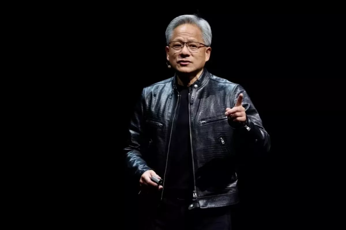 黃仁勳揭露明年新產品名稱 2026發表下一代AI平台「Rubin」