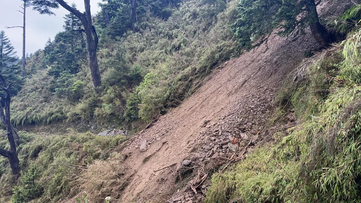 玉山主峰步道因坍方暫停入園 視修復狀況開放