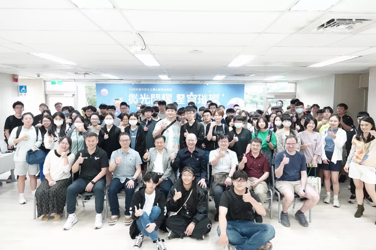 以食材與文字創作成詩   佛大課程成果展秀學子創意   