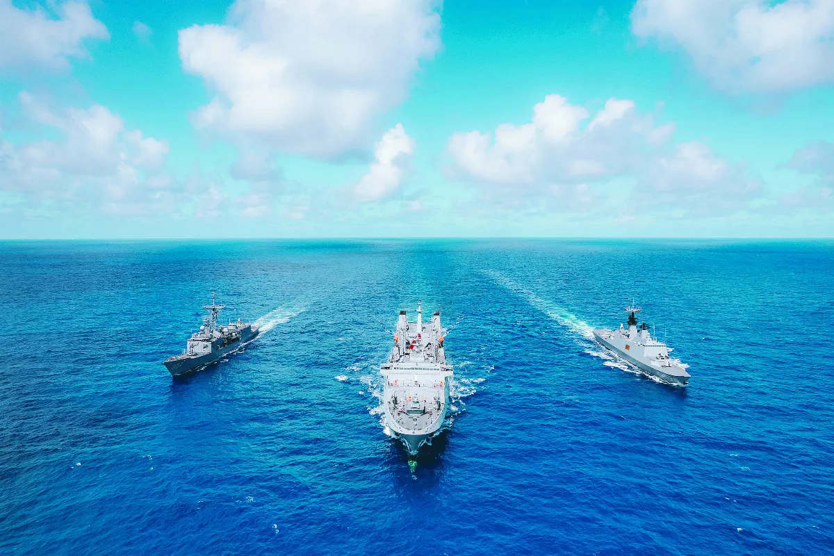 社論--和平的覺醒