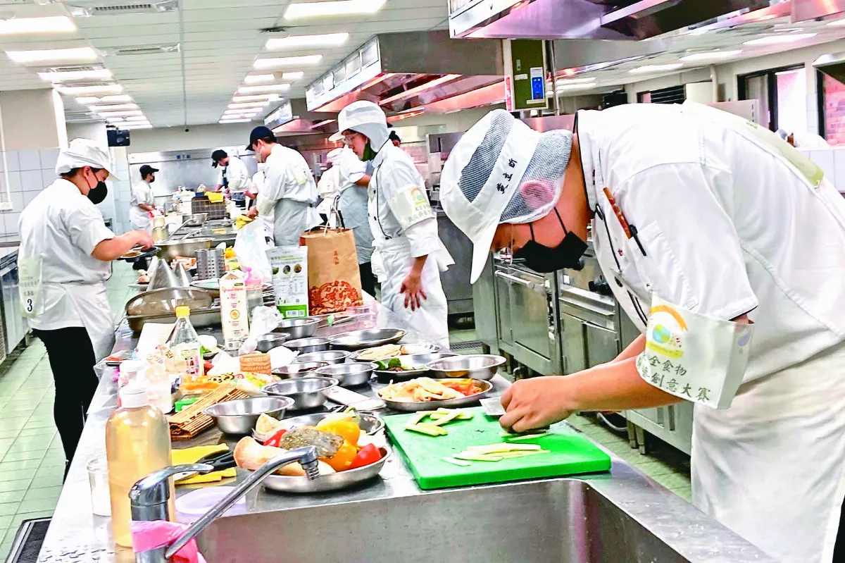 豆類蔬食創意賽  學子比廚藝