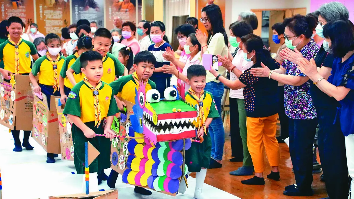 板橋童軍慶端午  陸上賽龍舟