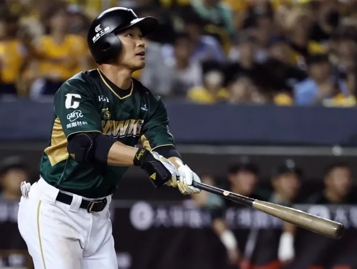 中職／雄鷹發威猛攻12分 單場16安打垮兄弟