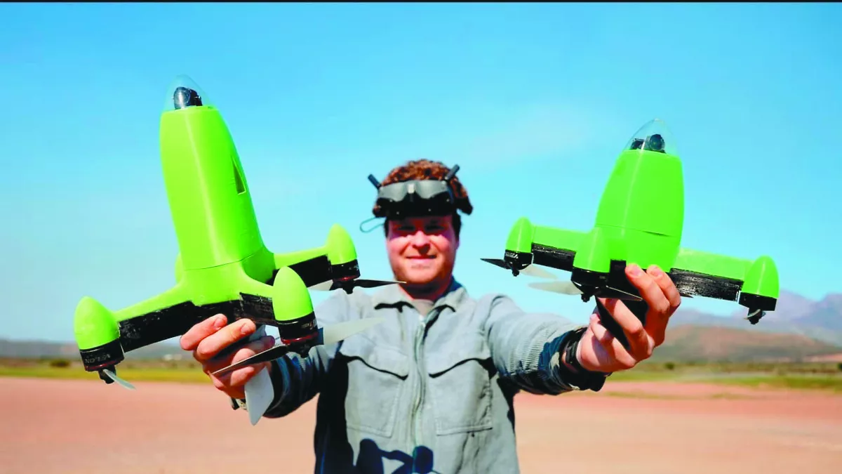 最快無人機 超速F1賽車