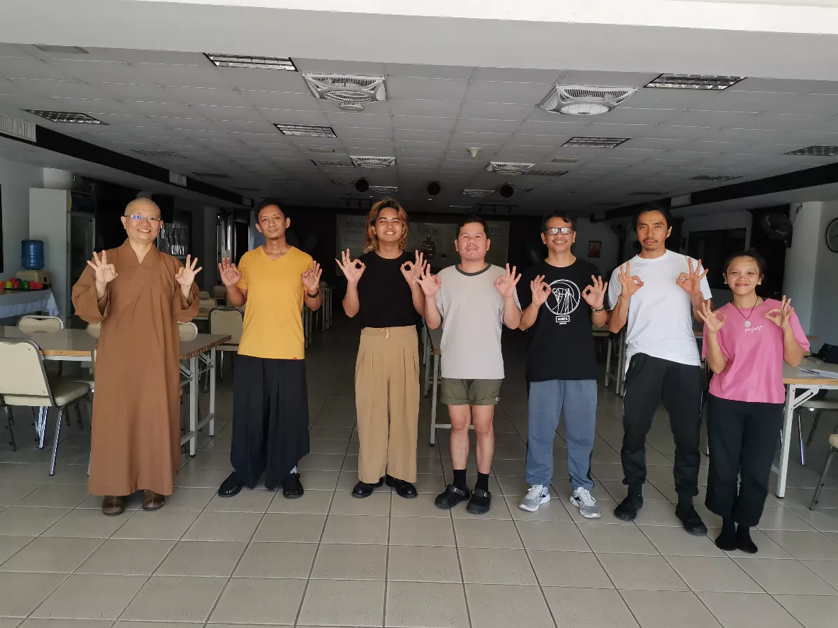 Fo Guang Shan Bacolod Yuan Thong Temple in the Philippines Hosts One-Day Zen Meditation for Artists