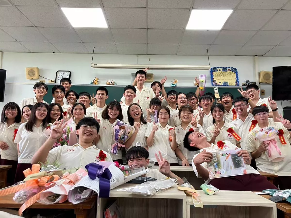 佛光山普中申請入學成績亮眼　還有畢業生如願讀醫科 