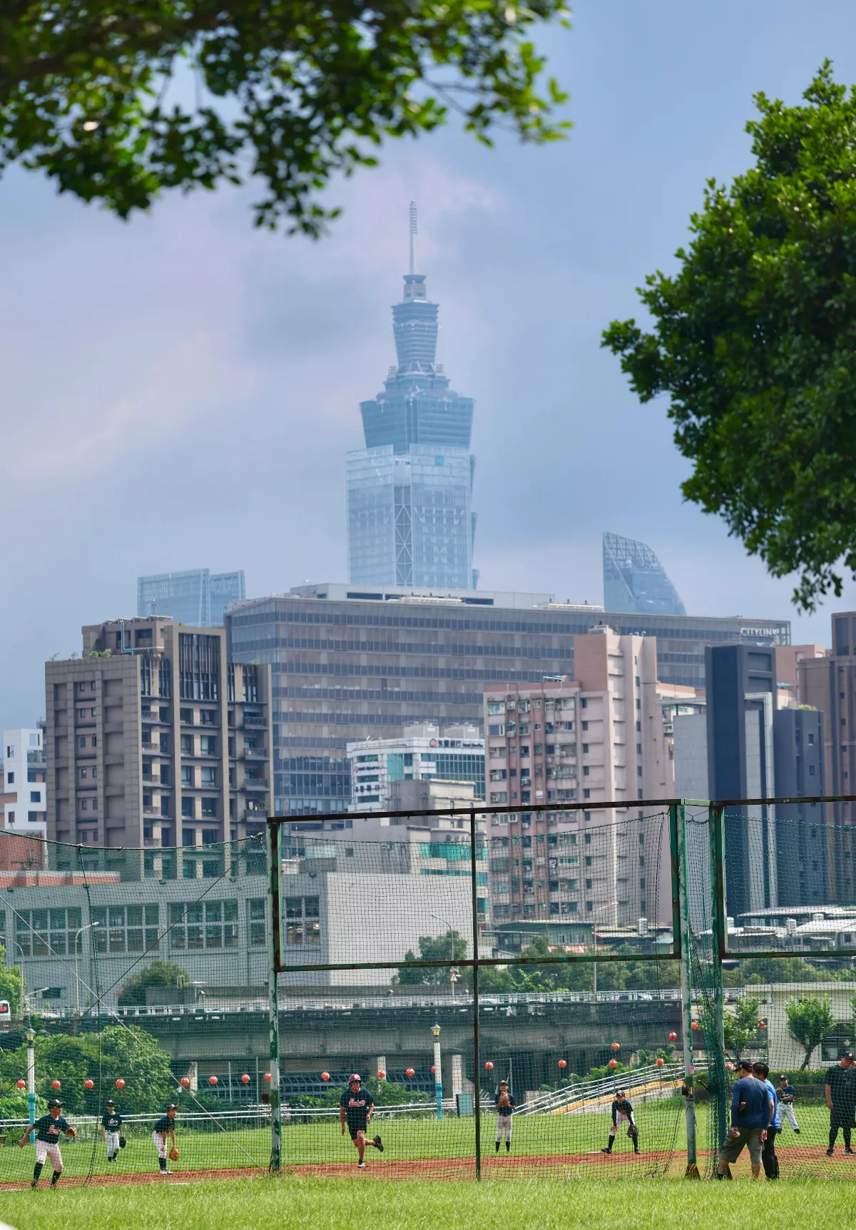 明天全台16縣市防36度高溫 午後留意雷陣雨