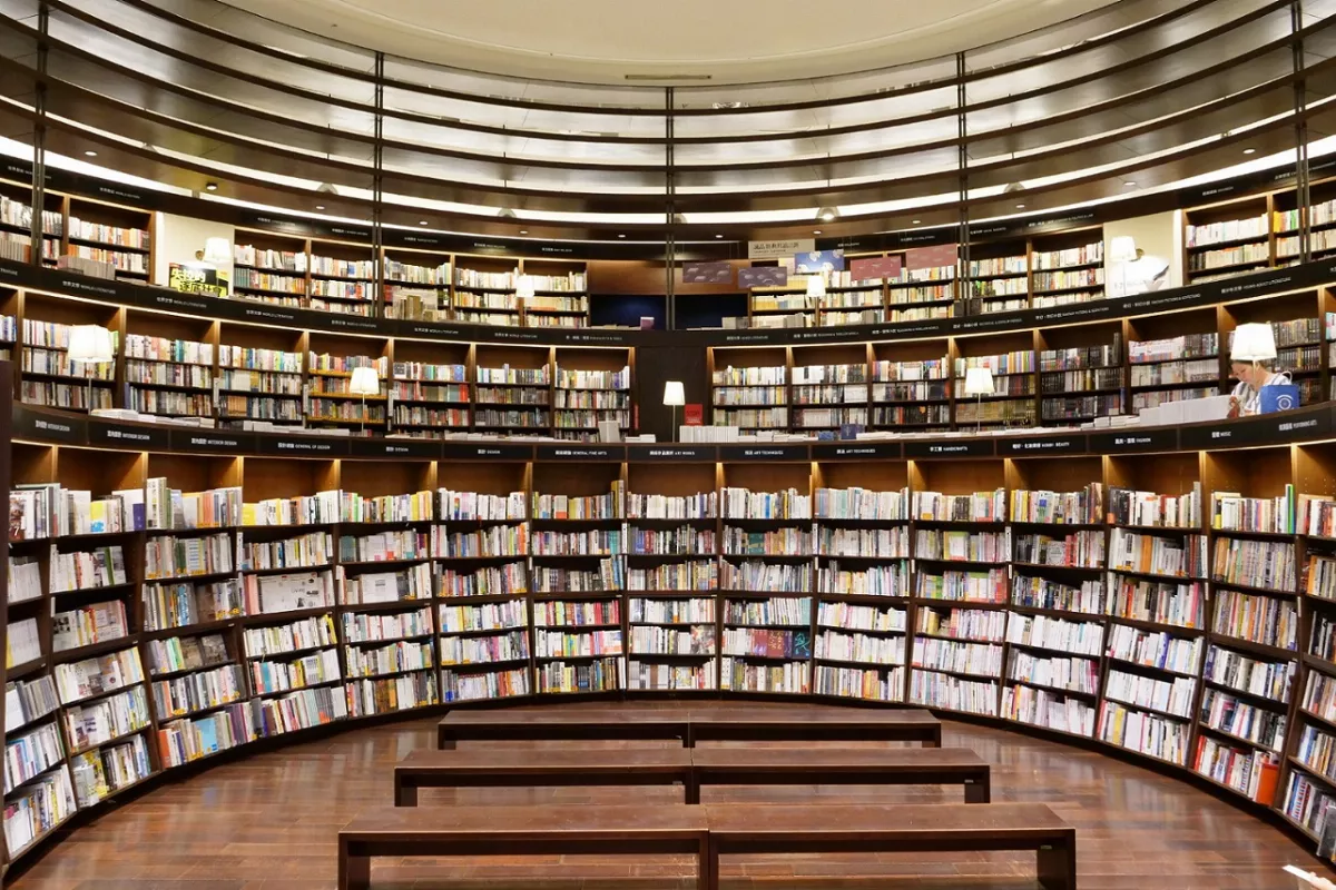 看書也能消暑！誠品夏日主題展 強推背脊發涼的驚悚推理小說