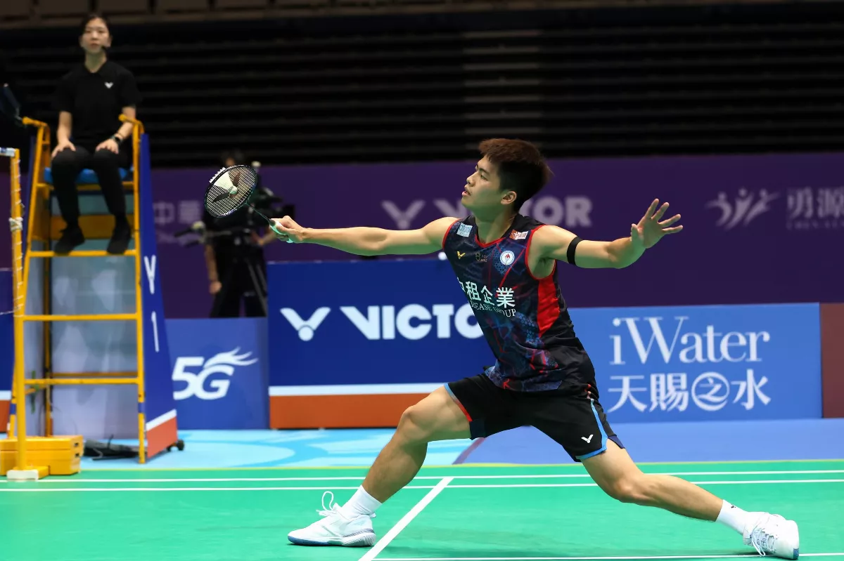 羽球／李家豪高雄奪超級賽首冠 激動躺地痛哭