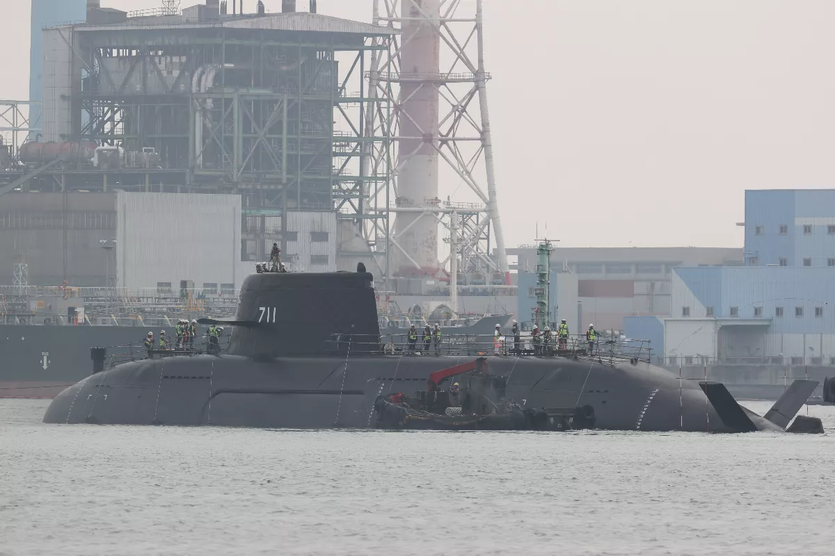 首艘國造潛艦海鯤號遲未海測 台船：裝備延遲到貨但會依合約期限交船