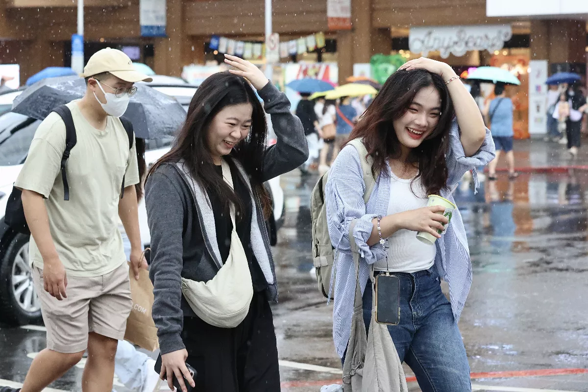 未來1周留意午後雷陣雨 北部、西部慎防高溫